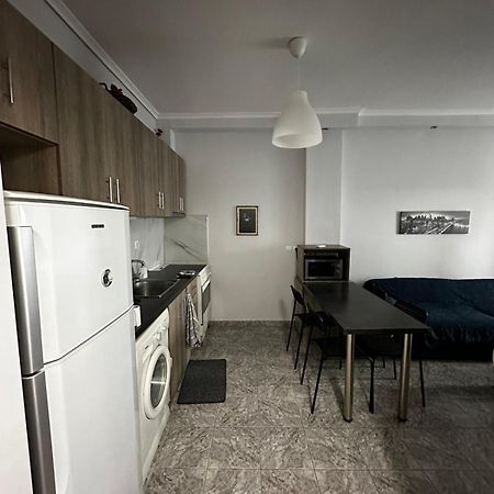 Ideally Situated Apartment. Tesalónica Exterior foto
