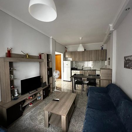 Ideally Situated Apartment. Tesalónica Exterior foto